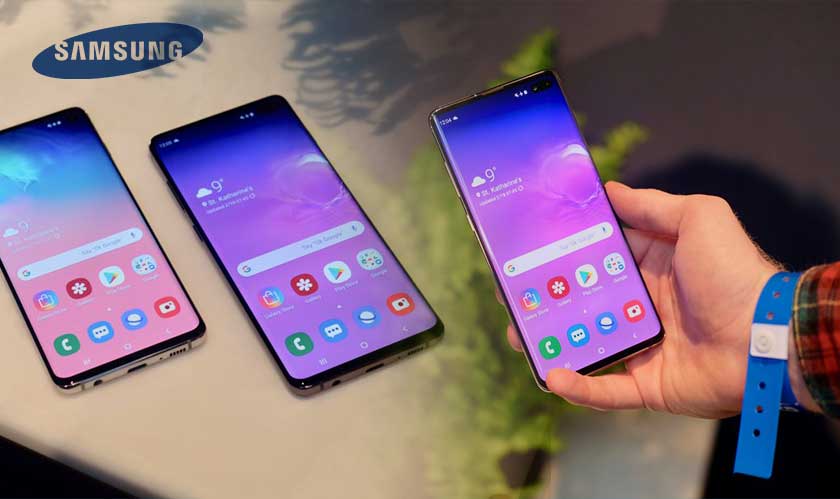 Samsung announces a phone