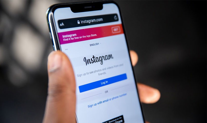 Instagram will now notify users if there is a service outage