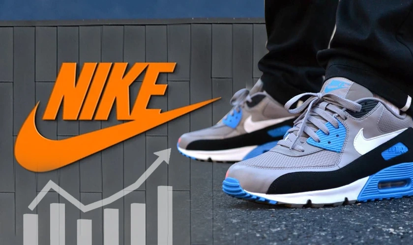 Nike improves its outlook