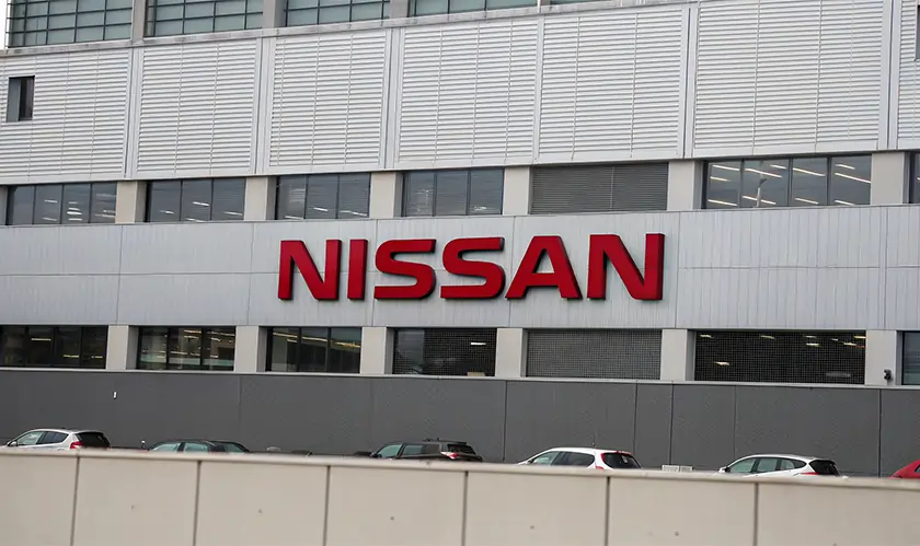 Nissan, Halts, EV Battery Plant