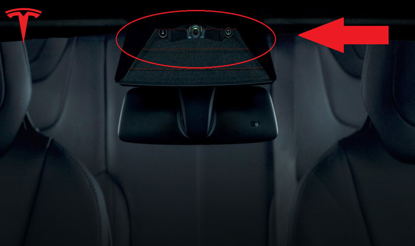 tesla-activates-the-in-car-camera-to-monitor-drivers-using-autopilot